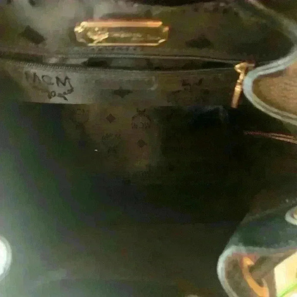 🔥 MCM Backpack 🔥 heart 💕 - Picture 7 of 7